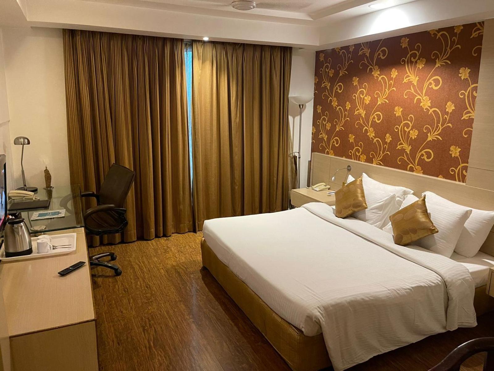 Hotel Amer Green'S Bhopal Exterior foto
